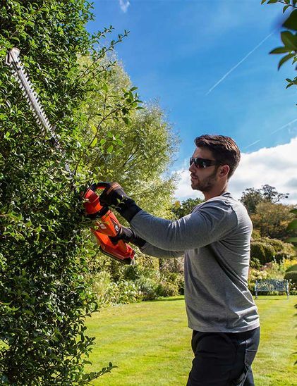 Battery Hedge Trimmer