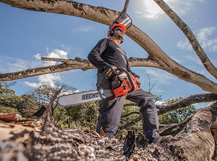 Maintaining Your Chainsaw in Hot Weather Maintaining Your Chainsaw in Hot Weather